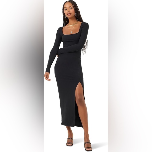 l*space Dresses & Skirts - L*SPACE Windsor Dress Maxi Long Sleeve
